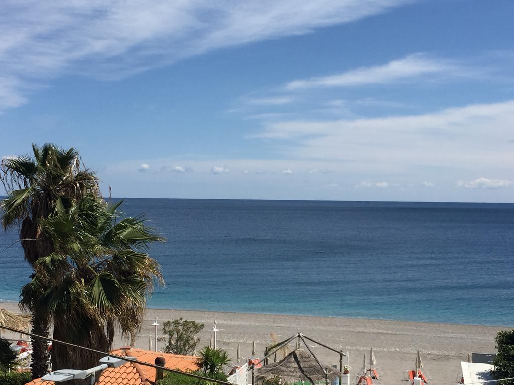 Taormina Hotel Calipso Mazzeo Kültér fotó